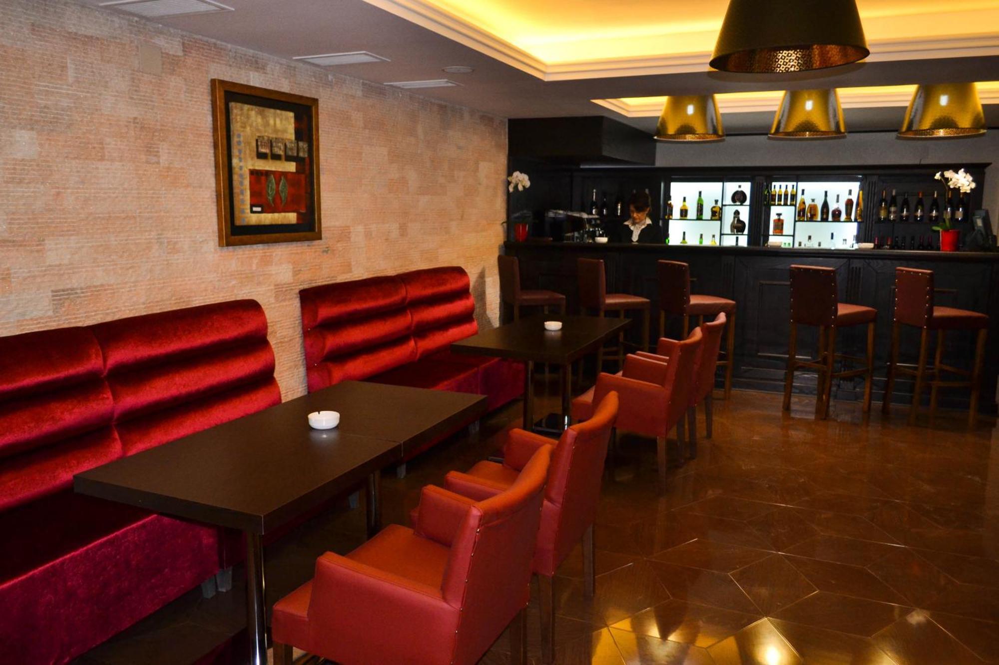Hotel Hart Предял Екстер'єр фото