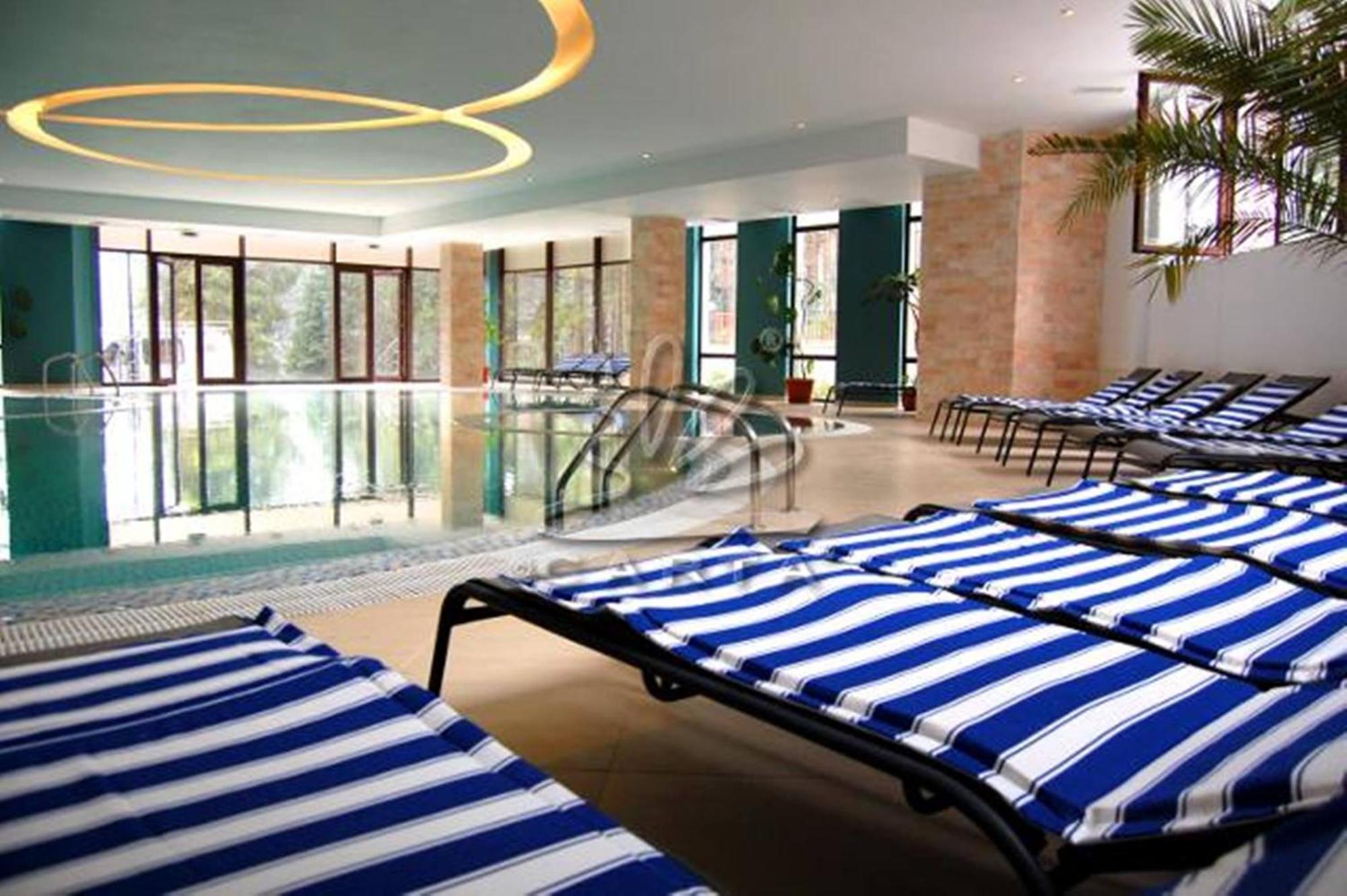 Hotel Hart Предял Екстер'єр фото